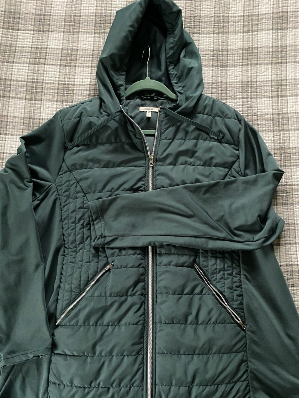 Maurices NWT Women’s Quilted Jacket in Forest Green